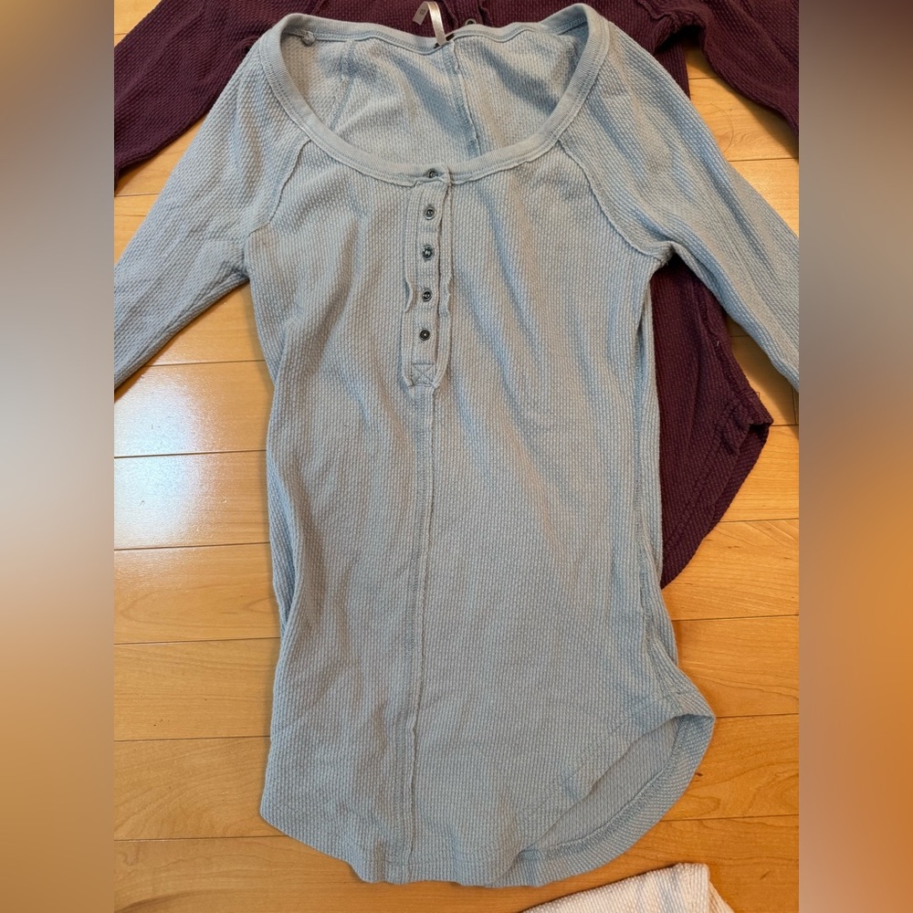 FREE PEOPLE LOT OF 3 Womens Ski Lodge Cuff Thermal Henley Top Size XS - Picture 4 of 10